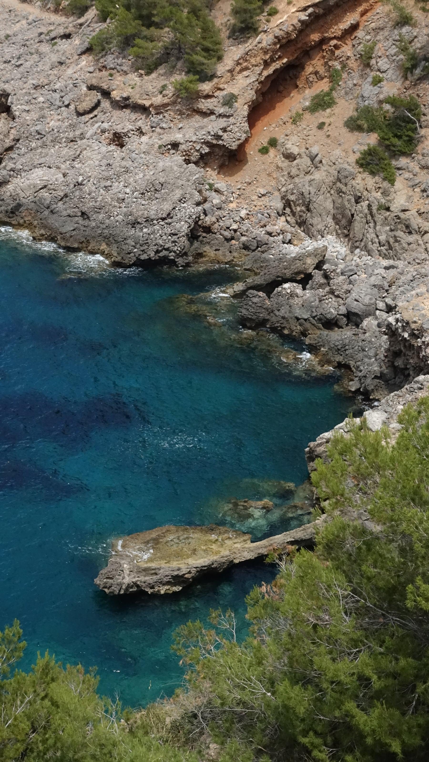 Turquoise cliffs — top-down study II