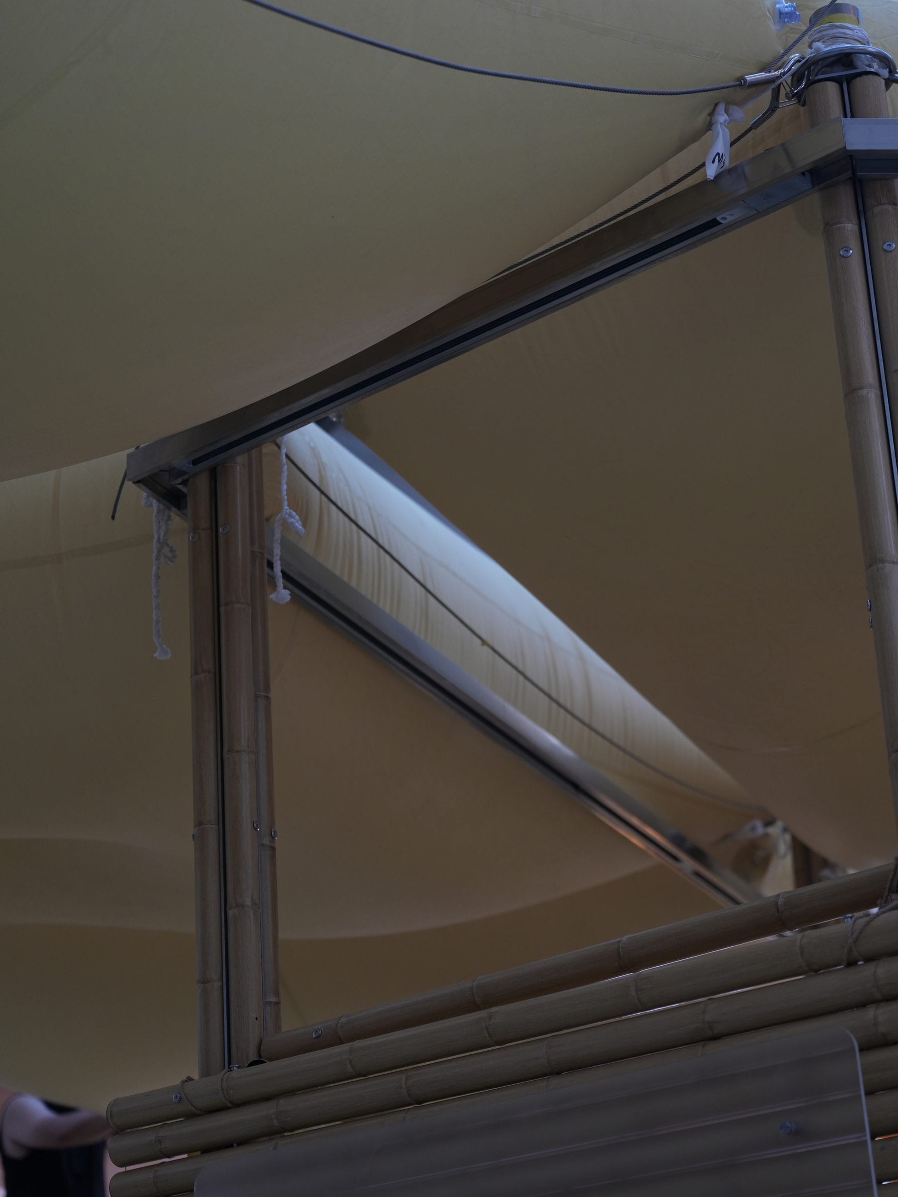 Membrane and frame connection detail