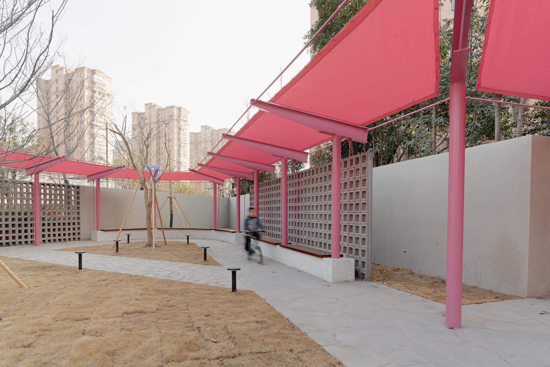 Screen wall and canopy elevation