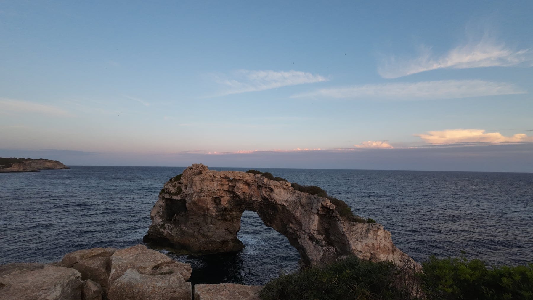 Sea arch and cliff