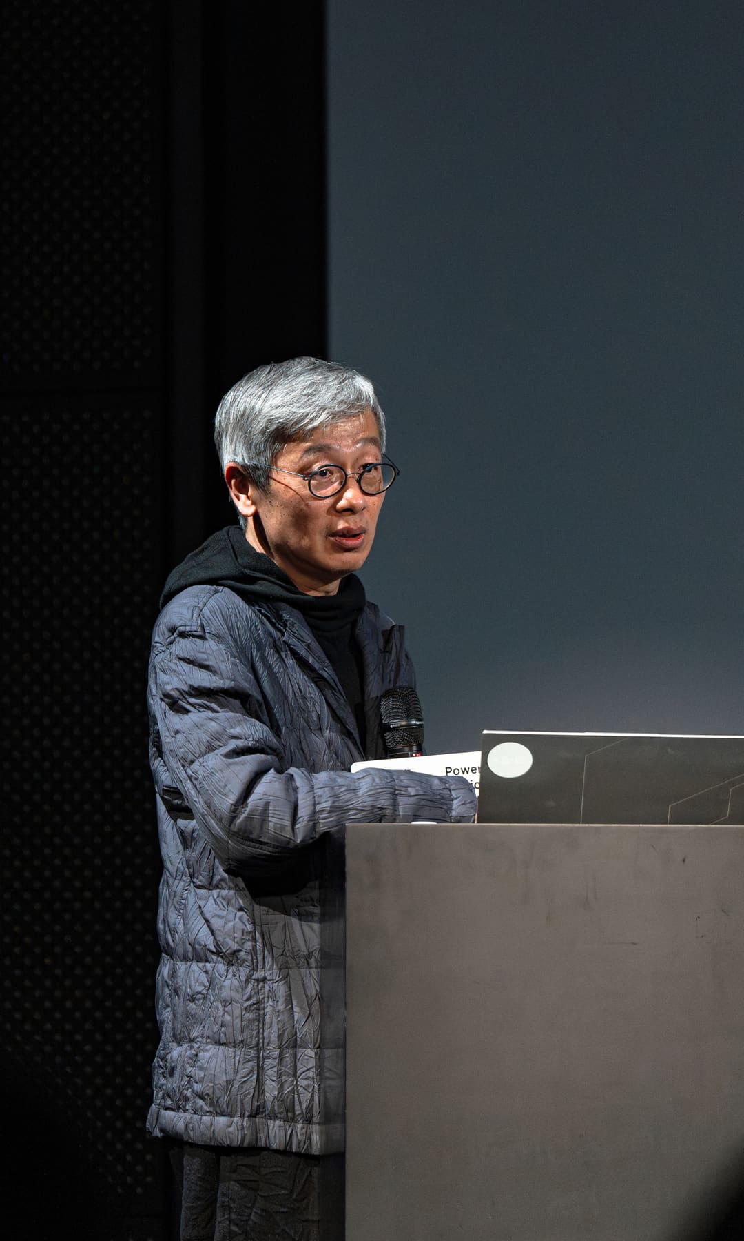 Lecture close-up